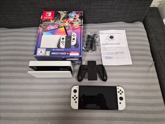 Nintendo Switch OLED - Besprekoran, garancija