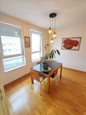 Novi Beograd, Belvil, trosoban sa garažom ID#1345