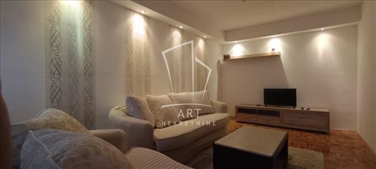 Novi Beograd, super lokacija, mereno 55m2 ID#13465