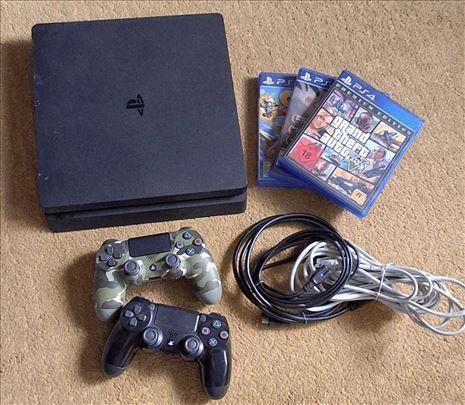 Playstation PS4 Slim + poklon
