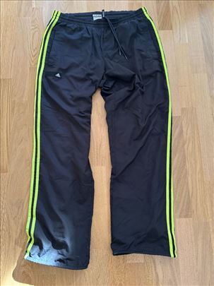 Adidas donji deo trenerke