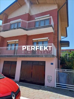 Bajina Bašta, 150m2 na 3 arai placa