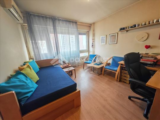 Blok 70, Jurija Gagrina, 61m2, 2.5