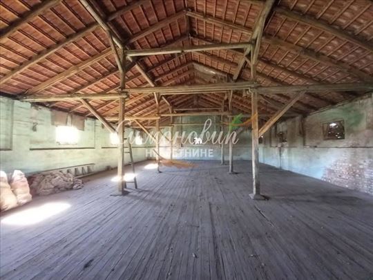 Horgoš, 1155m2, veliki magacin na ekstra lokaciji,