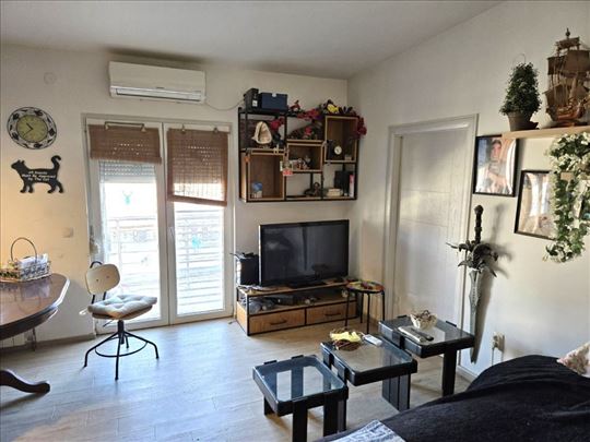 Ivankovačka, 50m2, namešten, moderan