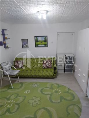 Izdaje se garsonjera u Duvaništu, 25m2!