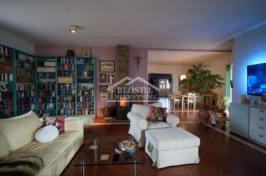 Kikinda - 304m2+13a ID#24735