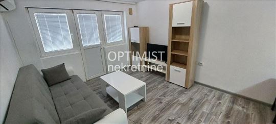 Kotež 15 + 2 m2, uknjiženo 1/1, renovirano ID#3286