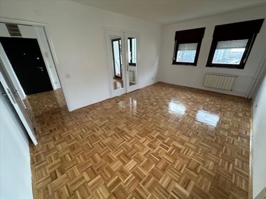 Novi Beograd-Blok 72-Dvoiposoban-Uknjižen ID#3128