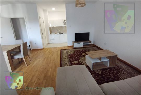 Odličan trosoban stan u Mirijevu