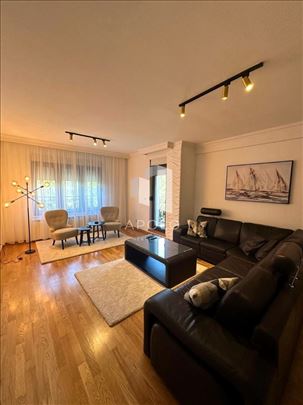 Trosoban namešten stan – Bulevar kralja Aleksandra