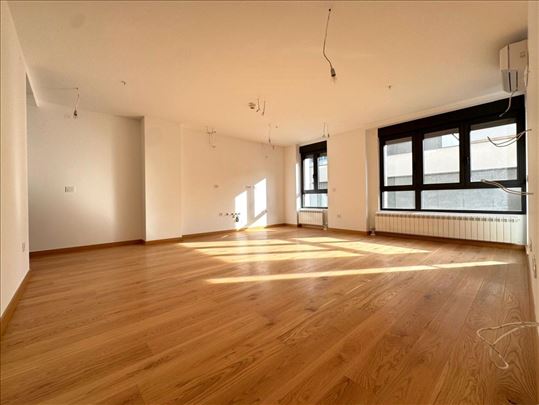 Voždove kapije,dvosoban, poslovni apartman,prodaja