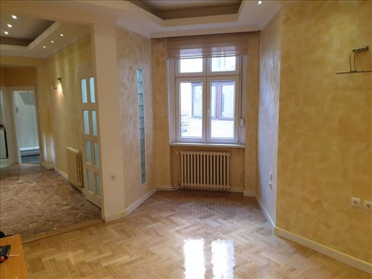 Vračar-Hram-67m2-četvorosoban stan -prvi sprat/3