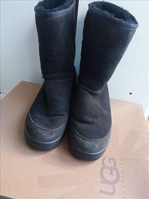 Čizme UGG