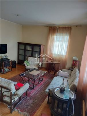 Vračar - Crveni Krst - 2.5 ID#24740