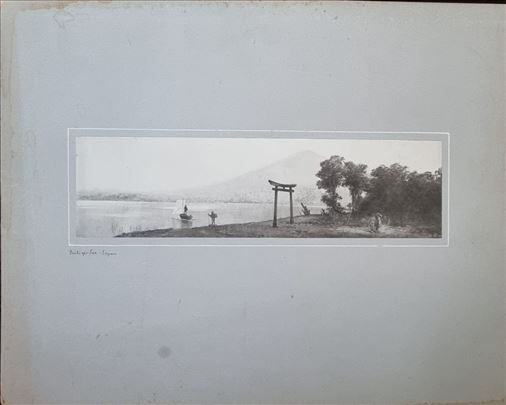 Torii kapija na jezeru Chuzenji Adolf de Mayer