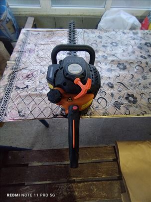 Testera za zivu ogradu