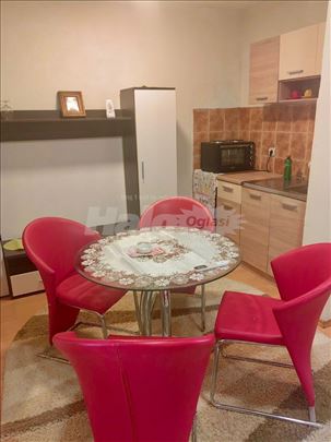 Izdajem stan u Šapcu