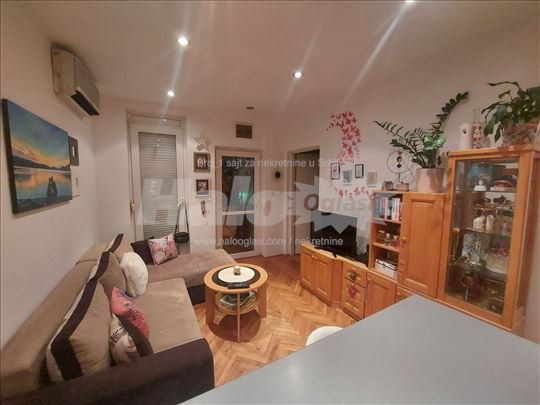 lep 1.5 stan kod Futoske pijace