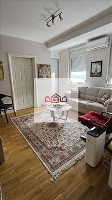 Nova Detelinara  NameŠten Dvosoban  Stan 400 Eura