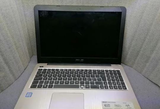 Asus R558u
