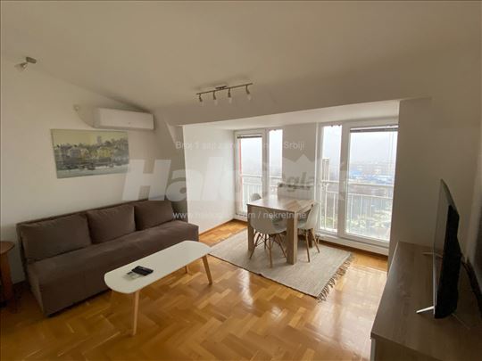 Garsonjera Rudi Čajaveca Mirijevo za jednu osobu