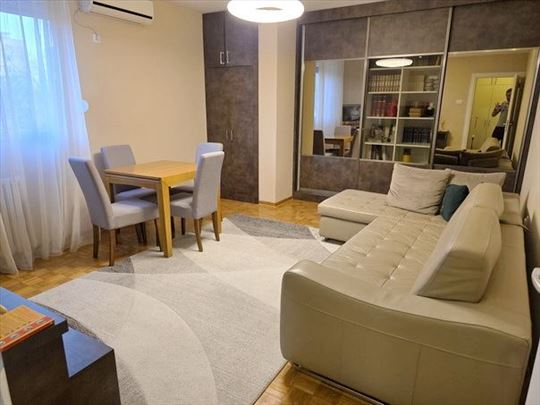 Lep 3.0 stan kod Fontane, ID 5962