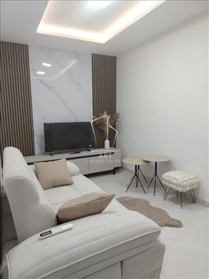 Lux opremljen, nov stan u kući, Ratnih vojnih inva