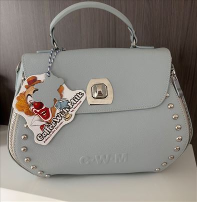 Manual kozna torba sa etiketom novo