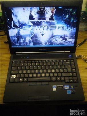 SAMSUNG NP400B5B,i5,2 Grafike