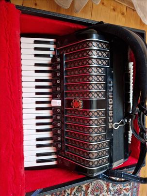 Scandalli harmonika – 120 basova