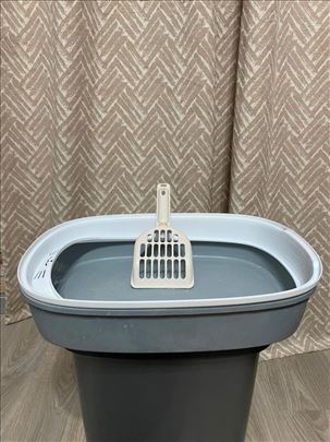 WC poluzatvoren-dubok-1 korisceno