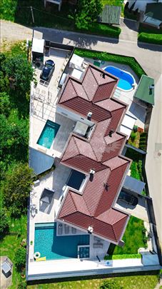 Ekskluzivna vila sa bazenom – Vrdnik