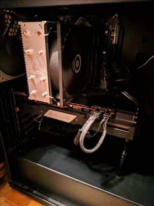 Racunar za gejming/edit + Monitor 