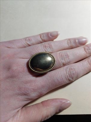 Veliki prsten zlatni hematit