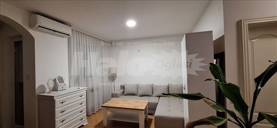 CENTAR garsonjera 33m2