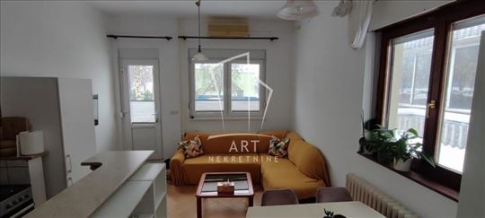 Dedinje, odličan dvosoban plus terasa 56m2 ID#7586