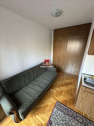 Garsonjera - 28m2 - Nova Detelinara