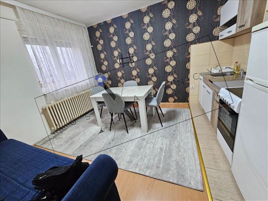 Jednoiposoban stan u Kraljevu 42 m2