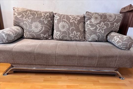 Lezaj udoban, ocuvan