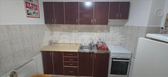 Odličan jednosoban stan u Kisačkoj ulici, Novi Sad