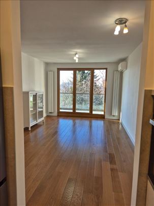 Prelep stan + GM na Lekinom brdu