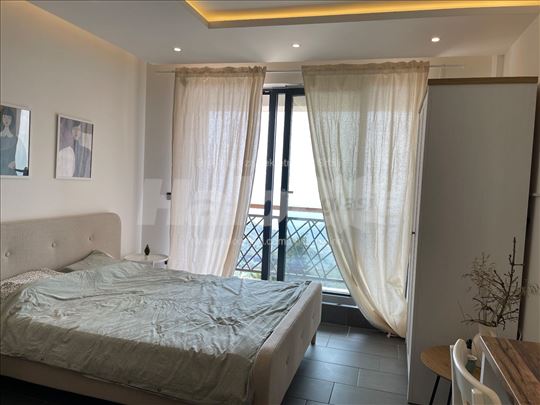 Prodaja apartmana preko puta Kraljevih Čardaka