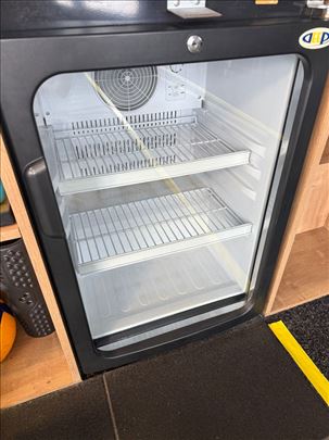 Prodajem frizider u odličnom stanju