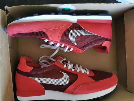 Prodajem nove Nike patike original 