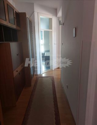 Stan 62 kvm, u centru Čačka, kod picerije 13-ca