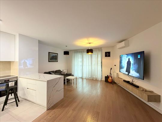 The One - Lux cetvorosoban stan 