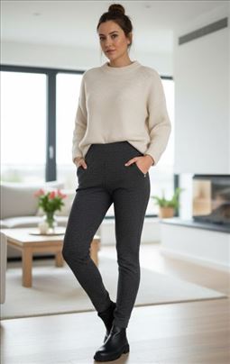 Toplije od svega: Termo helanke/pantalone (S/M)
