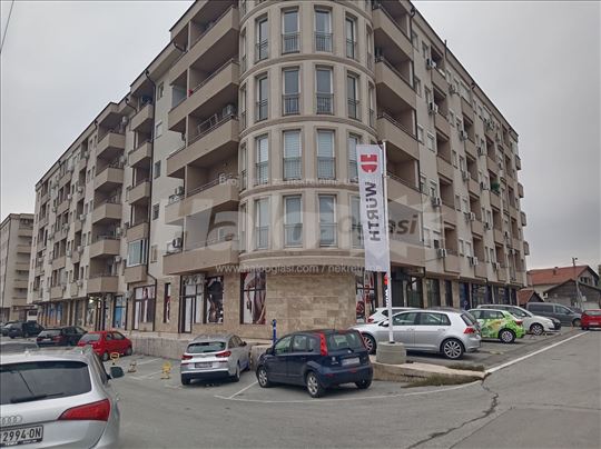 Garsonjera,27m2,novogradnja,kompletno namestena.