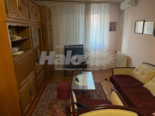 Izdajem odličan stan u Šumicama